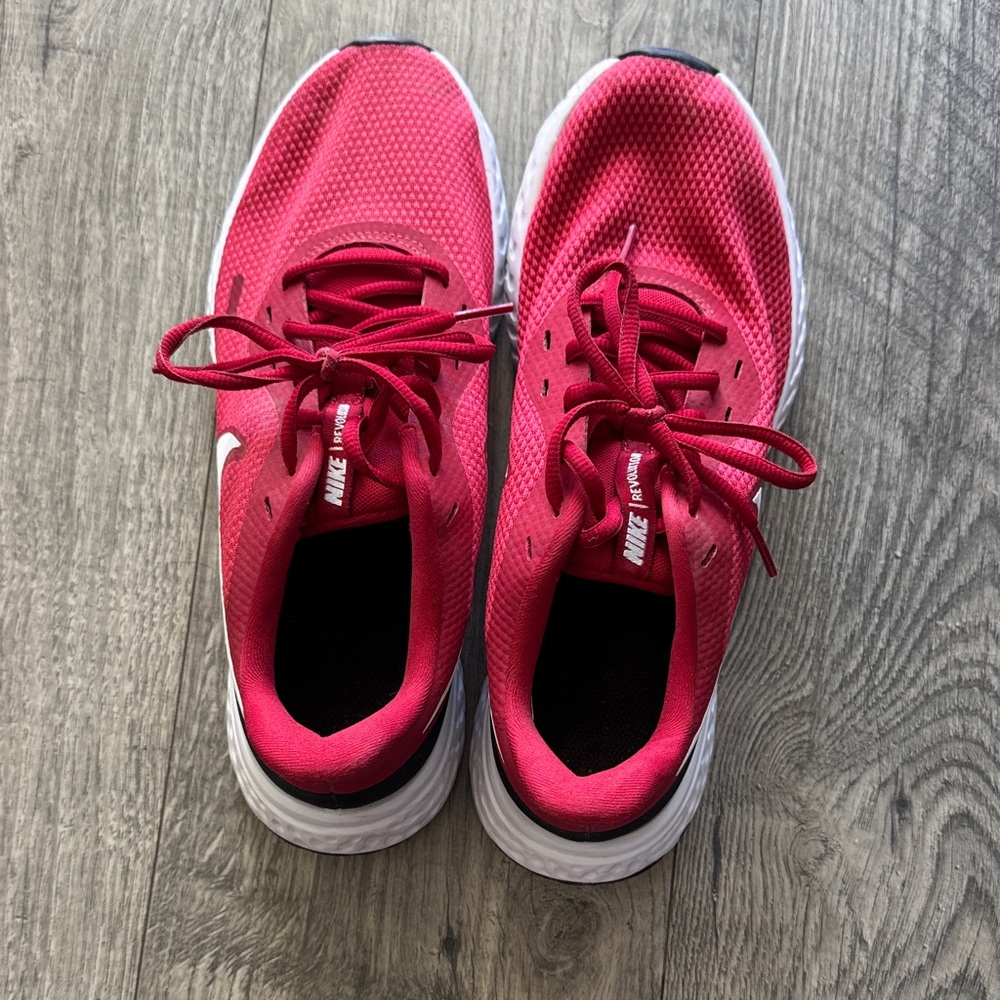 Nike Crimson Running Shoes with White Soles